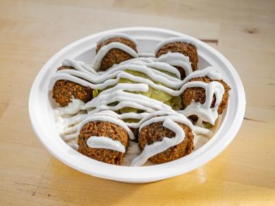 Mia's Meals - Falafel Bar - Kosher Vegan
