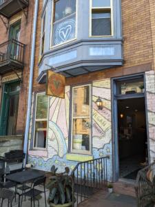 The Vegetable Hunter - Harrisburg - Vegan Cafe and Boutique Brewery