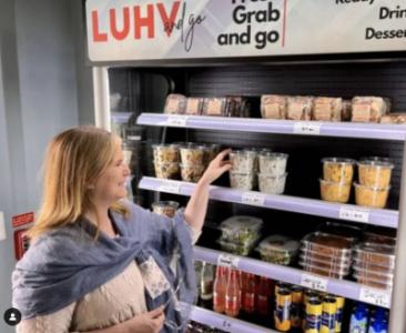 LUHV VEGAN DELI