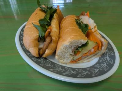 Van Hanh Restaurant - Vegan & Vegetarian Cuisine