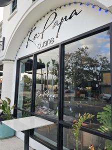 Ka Papa Cuisine 100% plant-based & vegan