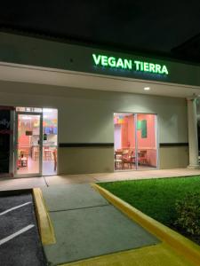 Vegan Tierra