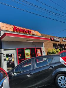 Romeo's Vegan Burgers